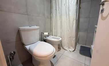 Departamento monoambiente divisible en alquiler Wilde Centro
