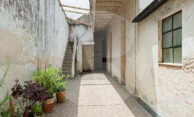 Venta en conjunto! Dos Terrenos en Boedo! 964m2 Vendibles y 11 cocheras!