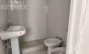 Departamento en venta de un dormitorio en calle 56 entre 8 y 9 - La Plata