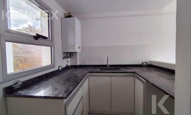 Departamento en venta de un dormitorio en calle 56 entre 8 y 9 - La Plata