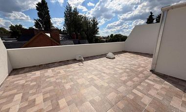 Casa a estrenar en Conjunto de 5 casas en cull de sac en San Isidro