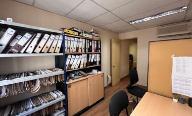 OFICINAS PROFESIONALES EN EL CENTRO JURIDICO DE SANTIAGO