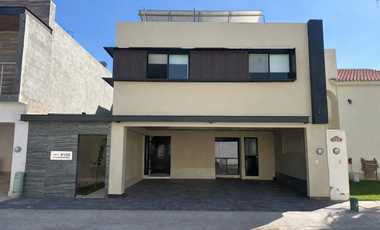 CASA EN RENTA EN SENDEROS, TORREÓN COAHUILA