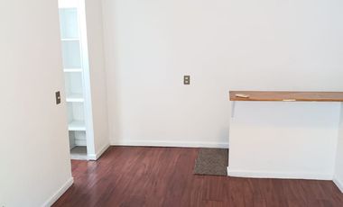 CASA TIPO TOWN HOUSE DE 3 PISOS 3 DOR , 2 ESTACIONAMIENTOS