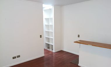 CASA TIPO TOWN HOUSE DE 3 PISOS 3 DOR , 2 ESTACIONAMIENTOS