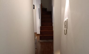 CASA TIPO TOWN HOUSE DE 3 PISOS 3 DOR , 2 ESTACIONAMIENTOS