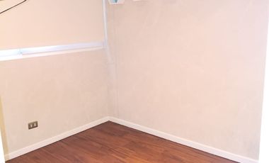 CASA TIPO TOWN HOUSE DE 3 PISOS 3 DOR , 2 ESTACIONAMIENTOS