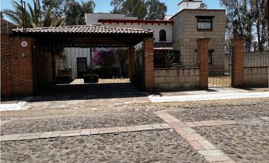 CASA DE CAMPO  EN VENTA  CAMPESTRE SAN ISIDRO QUERETARO