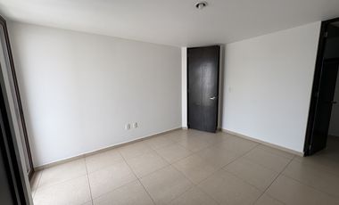 RENTA DEPARTAMENTO PRIMER NIVEL PUERTA REAL QUERETARO