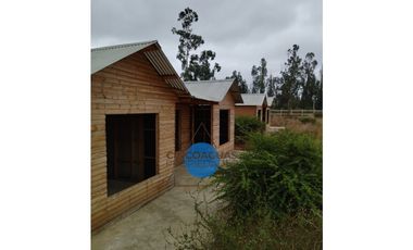 Foresta de Zapallar con 2 cabañas en obra