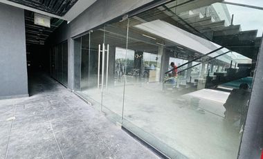 Locales comerciales en renta  en Juriquilla Santa Fe Queretaro GPS