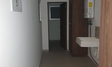 RENTA DEPARTAMENTO 3 RECAMARAS 3 BAÑOS SALA TV. CUARTO DE SERVICIO CON BAÑO