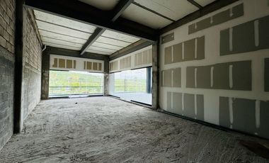 Locales comerciales en renta  en Juriquilla Santa Fe Queretaro GPS