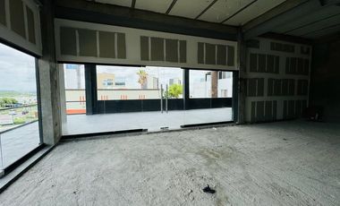 Locales comerciales en renta  en Juriquilla Santa Fe Queretaro GPS