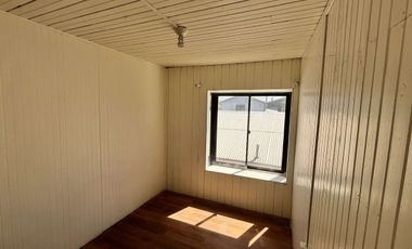 Se vende amplia casa ubicada en coronel.
