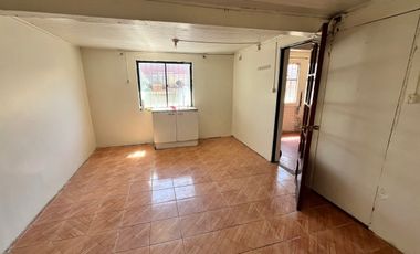 Se vende amplia casa ubicada en coronel.