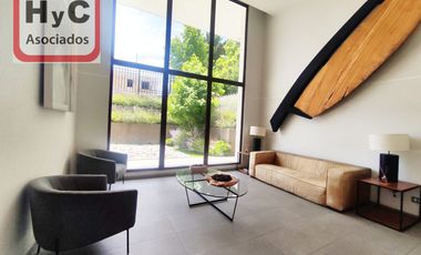 Espectacular departamento; seguridad y vista privilegiada.