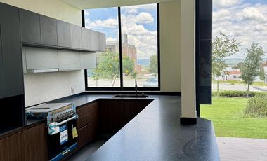 Venta Casa de Lujo, Triple Altura, Residencial El Mayorazgo Querétaro $6.5 MDP