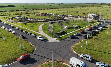 Los Pinos 4. Ruta 18 a 10 minutos Rosario. Lotes c/ posesión de 385 mts en 21.000 usd. Anticipo 4.000 + 60 cuotas