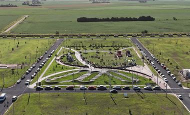Los Pinos 4. Ruta 18 a 10 minutos Rosario. Lotes c/ posesión de 385 mts en 21.000 usd. Anticipo 4.000 + 60 cuotas