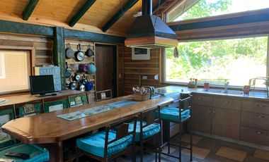 Se vende espectacular casa a las orillas del lago Lanquihue, Puerto Varas