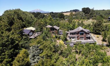 Se vende espectacular casa a las orillas del lago Lanquihue, Puerto Varas