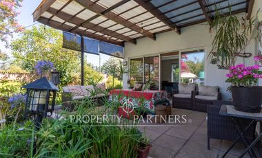 Se vende hermosa casa 5D, 5B, 2E Alto Macul