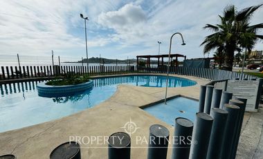 Departamento en Arriendo Amoblado Año Corrido frente a la playa