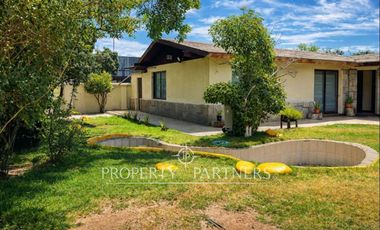 Casa apta para uso comercial u oficina en Avenida Vitacura