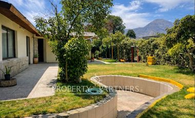 Casa apta para uso comercial u oficina en Avenida Vitacura