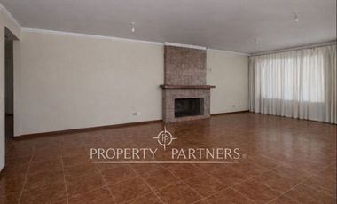 Casa apta para uso comercial u oficina en Avenida Vitacura