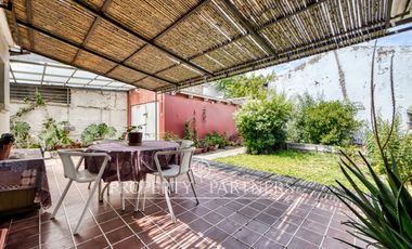 Preciosa casa en barrio Guillermo Francke