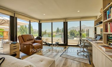 Comodo departamento vistas despejadas con azotea habilitada con quincho, La Dehesa Central