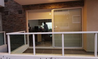 Amplio departamento en arriendo por año corrido