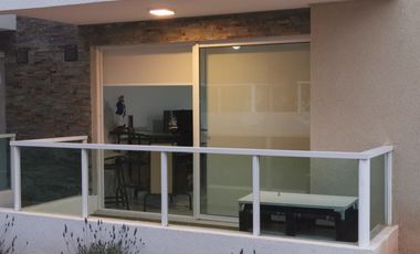 Amplio departamento en arriendo por año corrido