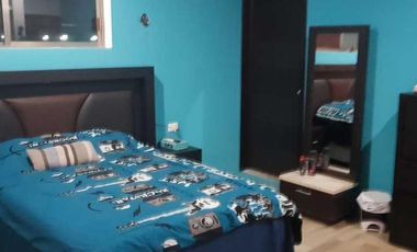 Residencia Exclusiva con Amplio Terreno en el Centro Histórico de Campeche – Barrio de San Francisco