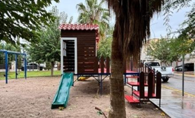 Casa en Las Aldabas, muy cerca de Campos Elíseos, Ciudad Juárez, Chihuahua.