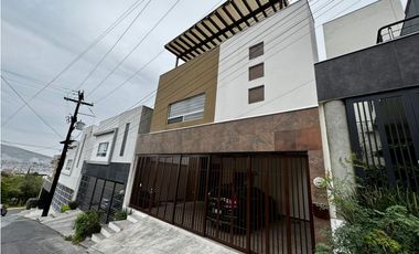 Casa en Renta Cumbres 3er sector