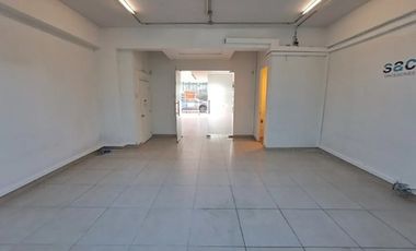 Local Comercial En Av. La Dehesa - Lo Barnechea