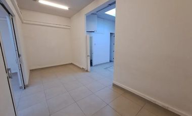 Local Comercial En Av. La Dehesa - Lo Barnechea