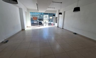 Local Comercial En Av. La Dehesa - Lo Barnechea