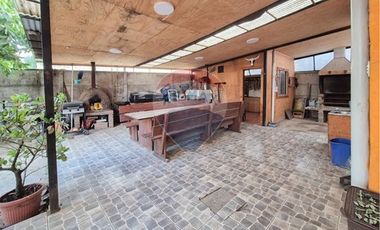 Encantadora casa en venta en San Clemente, Talca
