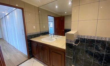 GRAN CASA ARRIENDO EN MARCOS MATURANA