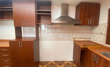 GRAN CASA ARRIENDO EN MARCOS MATURANA