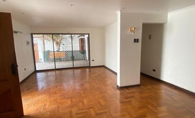GRAN CASA ARRIENDO EN MARCOS MATURANA