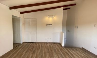 GRAN CASA ARRIENDO EN MARCOS MATURANA