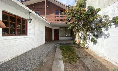 GRAN CASA ARRIENDO EN MARCOS MATURANA