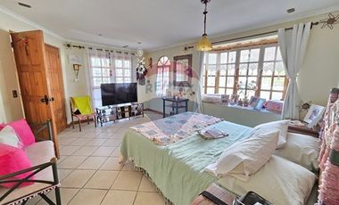 CASA AMPLIA  IDEAL INVERSIONN AVENIDA PRINCIPAL