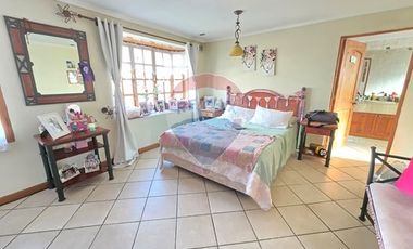 CASA AMPLIA  IDEAL INVERSIONN AVENIDA PRINCIPAL