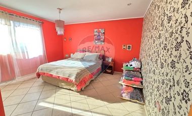 CASA AMPLIA  IDEAL INVERSIONN AVENIDA PRINCIPAL